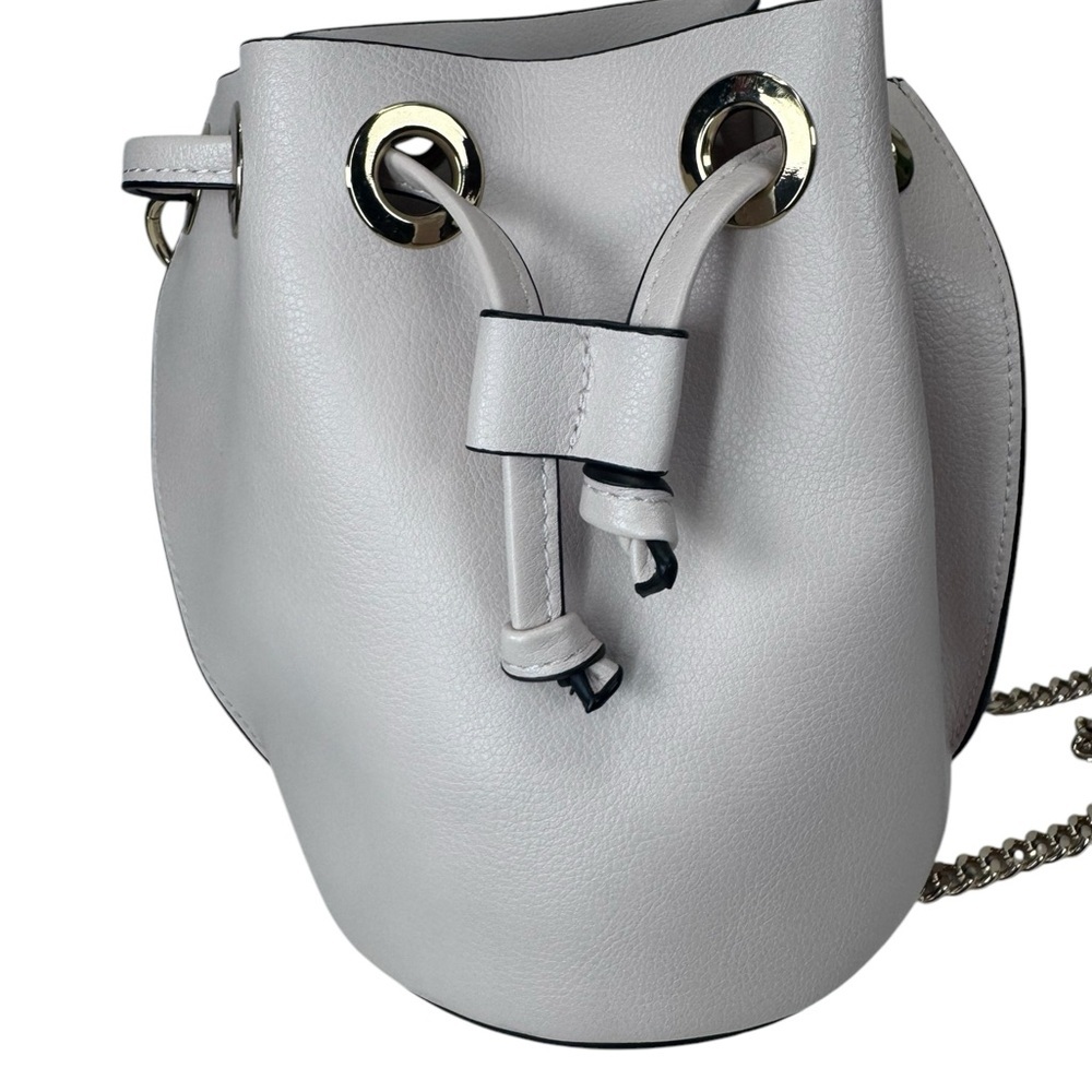 Cream and Gold Shoulder Bag with Pearl Embellished Handle - Picture 9 of 14